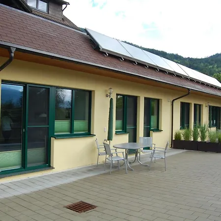 Sonnenchalet Baeckenbauer Apartmán *