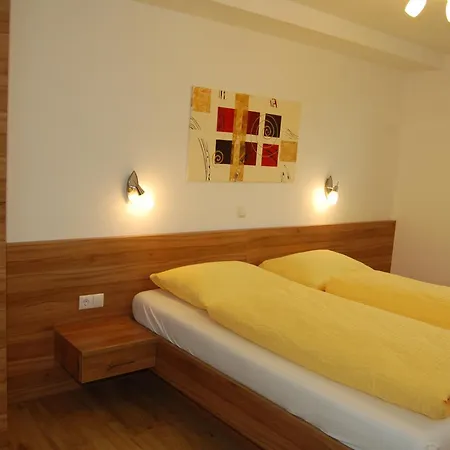 Апартаменты Sonnenchalet Baeckenbauer *