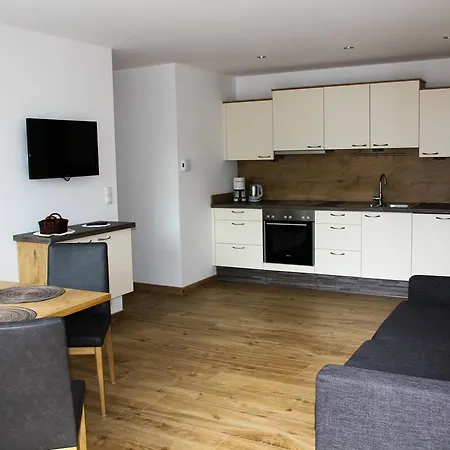 Апартаменты Sonnenchalet Baeckenbauer Санкт-Михель (Лунгау)